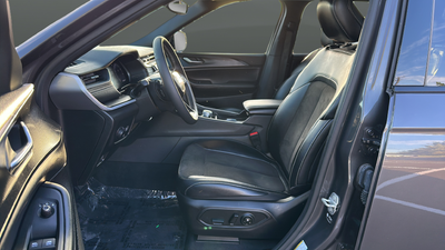 2024 Jeep Grand Cherokee L Altitude X