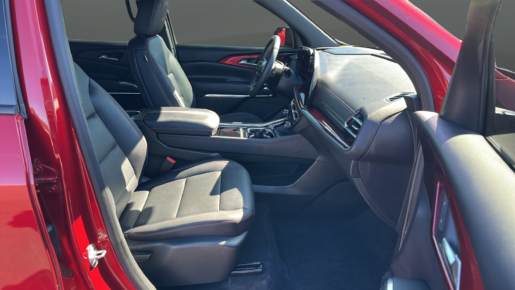 2025 Chevrolet Traverse Z71