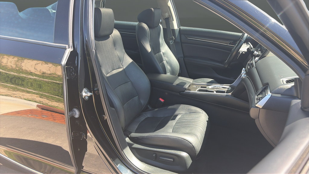 2019 Honda Accord EX-L 2.0T