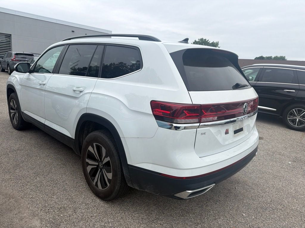2024 Volkswagen Atlas 2.0T SE
