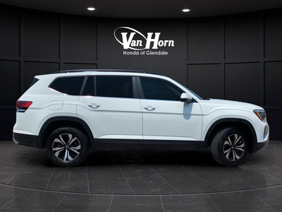 2024 Volkswagen Atlas 2.0T SE
