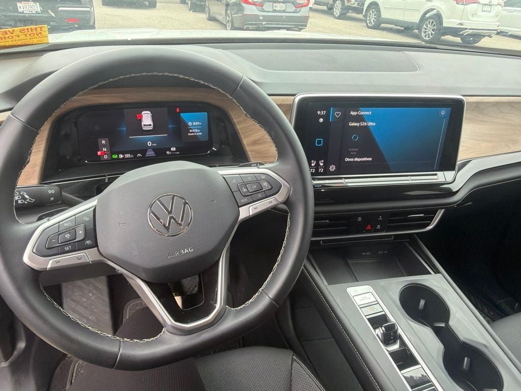 2024 Volkswagen Atlas 2.0T SE
