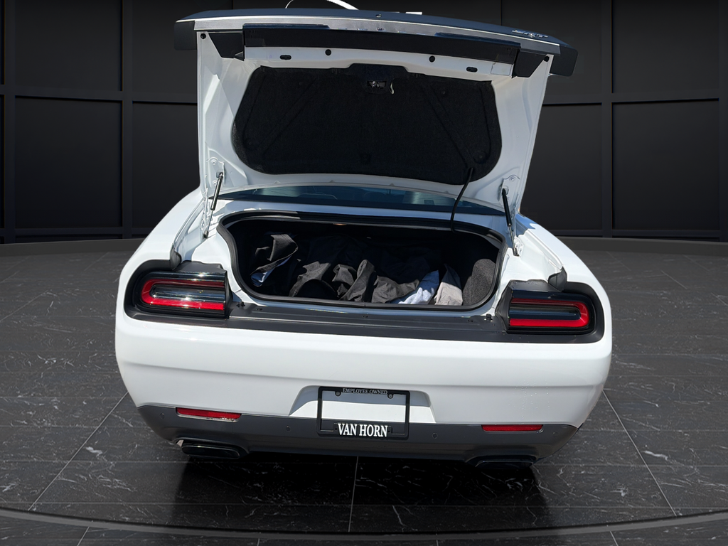 2016 Dodge Challenger SRT Hellcat
