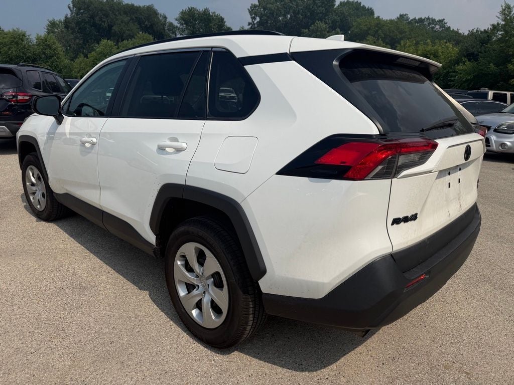 2021 Toyota RAV4 LE