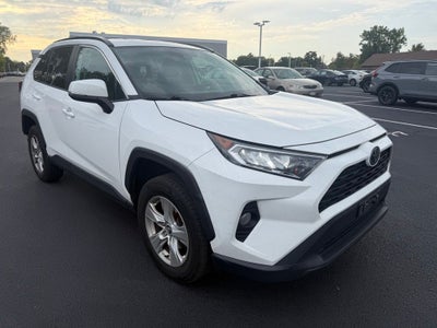 2020 Toyota RAV4 XLE