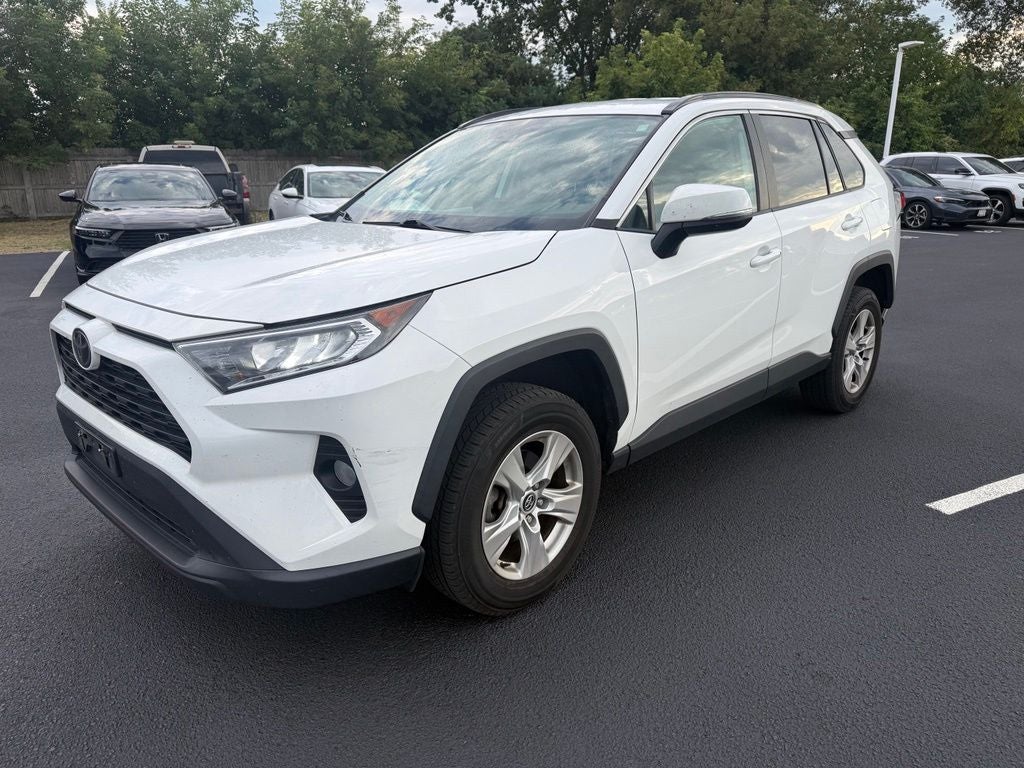 2020 Toyota RAV4 XLE