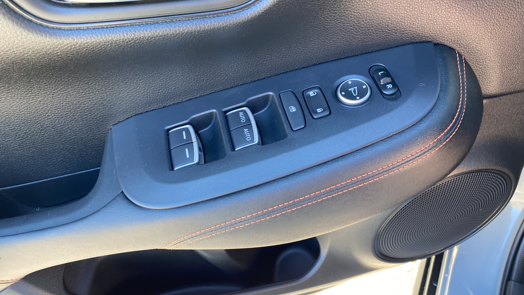 2024 Honda HR-V Sport w/o BSI