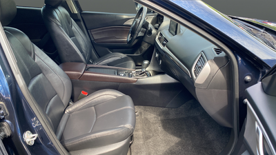 2018 Mazda Mazda3 Touring
