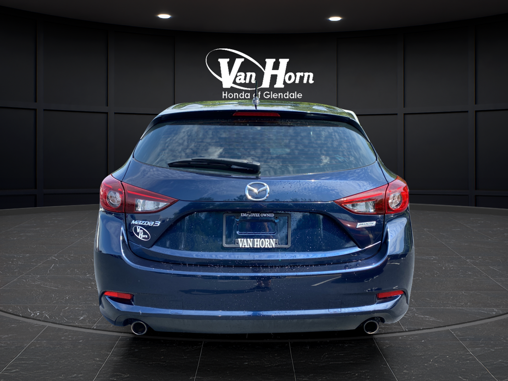 2018 Mazda Mazda3 Touring