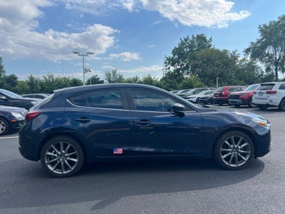 2018 Mazda Mazda3 Touring