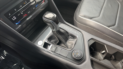 2023 Volkswagen Tiguan 2.0T SEL R-Line