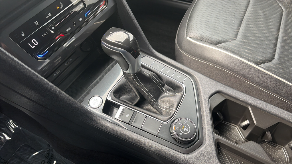 2023 Volkswagen Tiguan 2.0T SEL R-Line