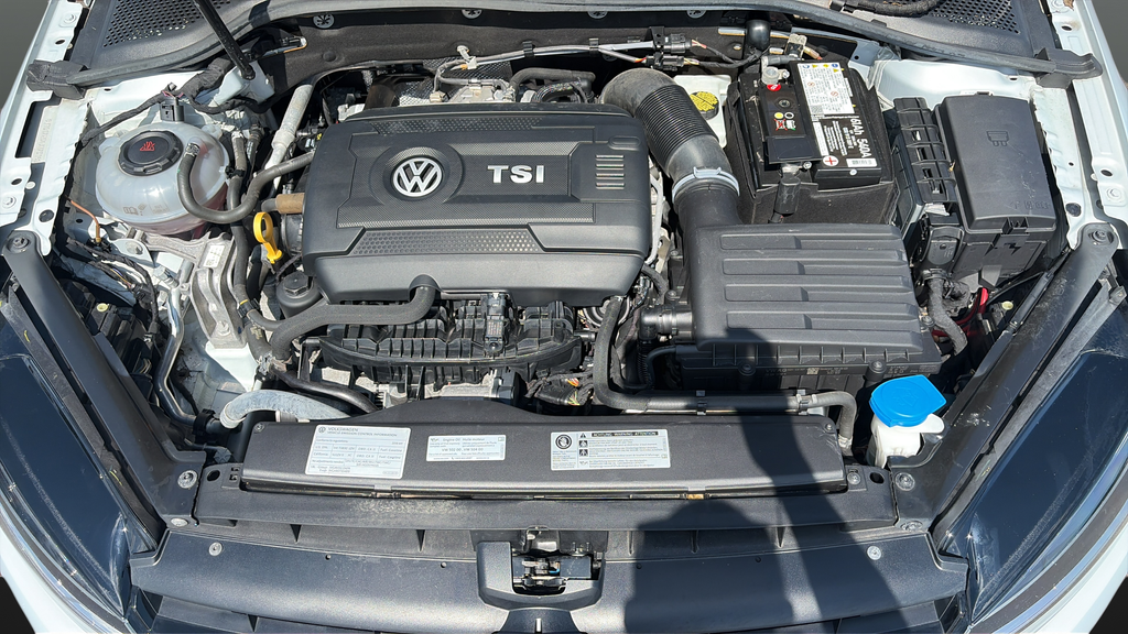 2018 Volkswagen Golf SportWagen S