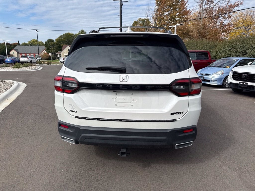 2025 Honda Pilot Sport