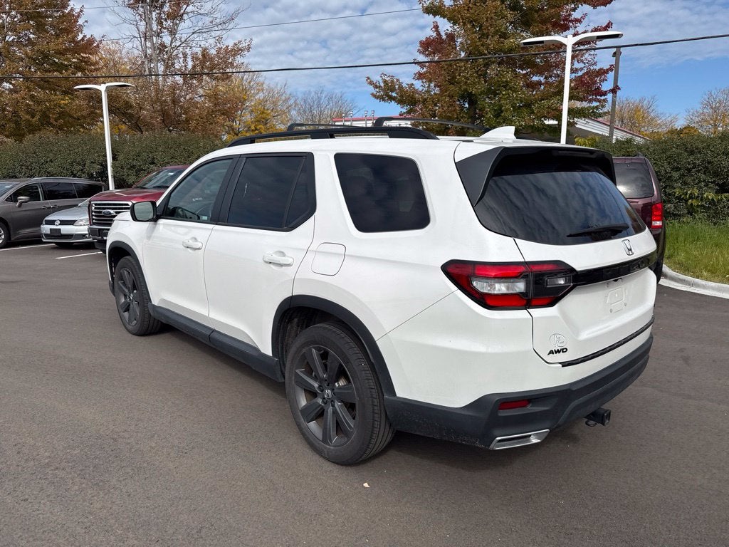 2025 Honda Pilot Sport
