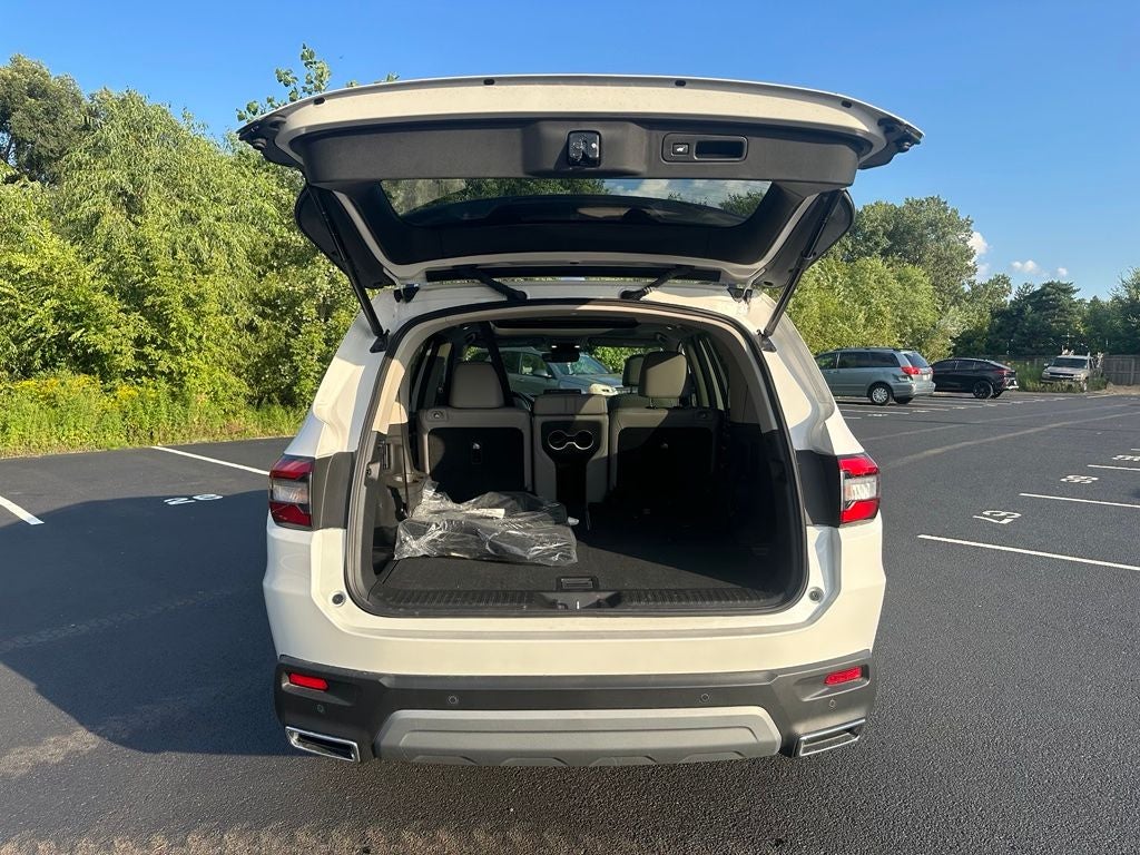 2025 Honda Pilot Touring