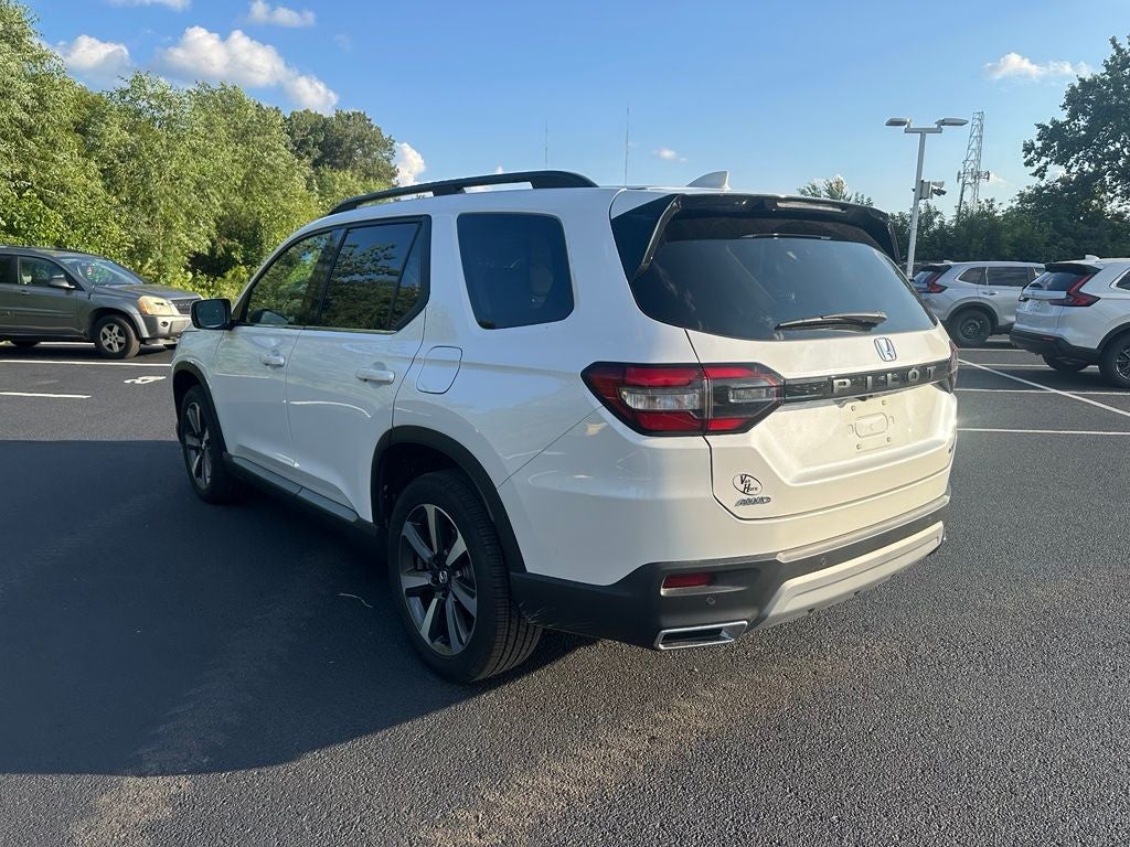 2025 Honda Pilot Touring