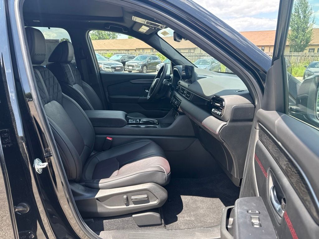2026 Honda Pilot Black Edition