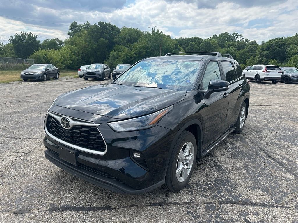2024 Toyota Highlander LE