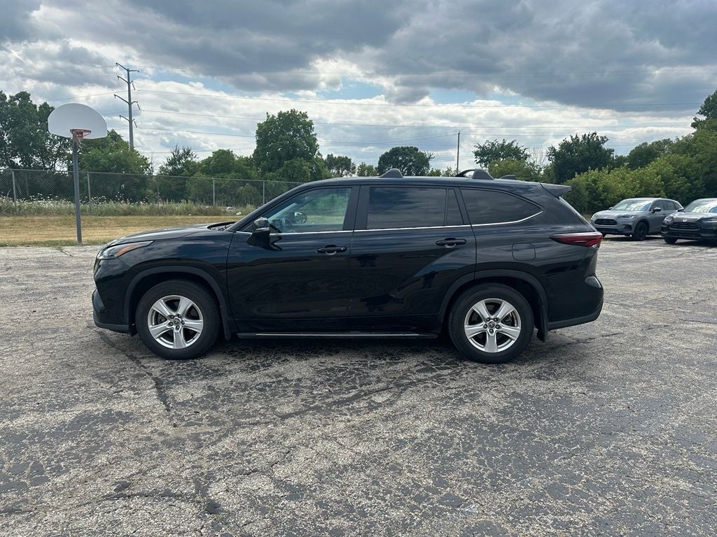 2024 Toyota Highlander LE