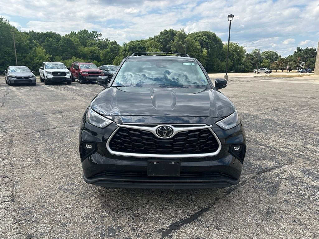 2024 Toyota Highlander LE